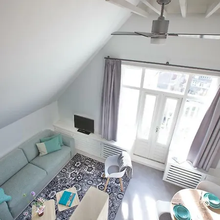 45d Apartment